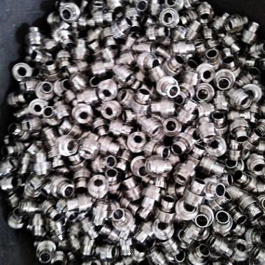 Nickel Plating Chemicals BP 760 Brightener Solution with Low Stress Plating Layer and Wide Current Density Range for Easy Bath Control